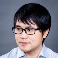 彭明浩 照片