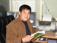 李建成 照片