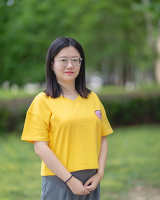 李朔 照片