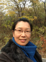 李芝 照片
