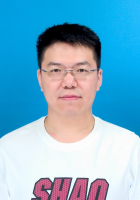 么炜 照片