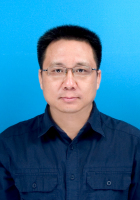 任力生 照片