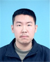 杨帆 照片