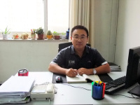 杨鑫雷 照片