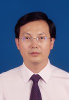甄文超 照片