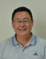 安东亮 照片
