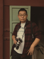 白联晟 照片