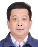 陈世明 照片