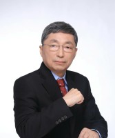 钱立 照片