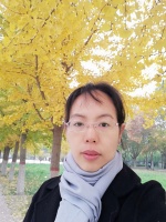 李云雅 照片