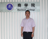 孙士岭 照片