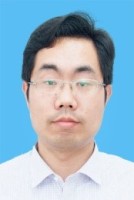 汤亮 照片