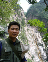 李晓明 照片