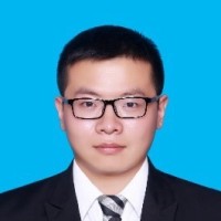 许磊 照片