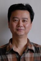 张炯炯 照片