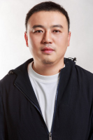 程麟 照片