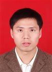 李君 照片