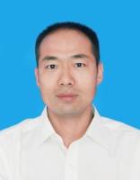 李永健 照片