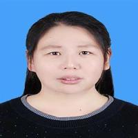 翟雯航 照片