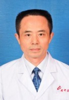 何建华 照片