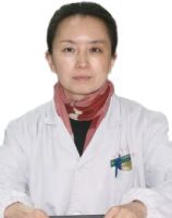 易平 照片