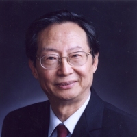 童坦君 照片