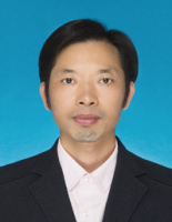 曾明华 照片