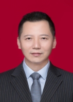 黄志超 照片