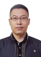 刘占孟 照片