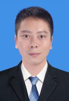 刘新龙 照片