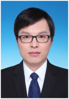 李响 照片