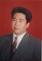 李明华 照片