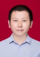 彭家喜 照片