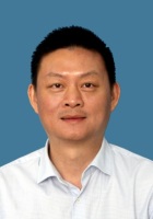 王东 照片