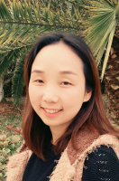 薛莉 照片