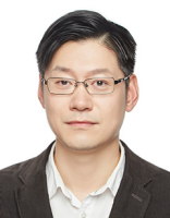曹毅然 照片