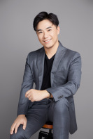 段文杰 照片