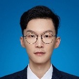顾睿锐 照片