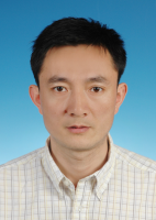姜尔林 照片