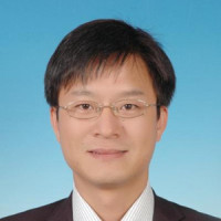 林绍梁 照片