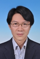 吴诗勇 照片