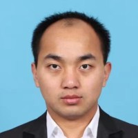 王志强 照片