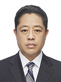 周伟 照片