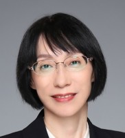 岑峨 照片