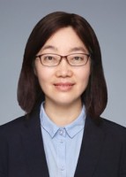 陈融 照片