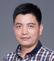 陈优广 照片