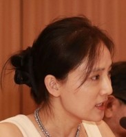 陈妤姝 照片