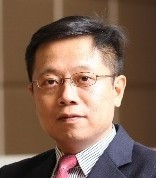 陈弘信 照片