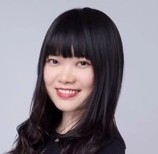 邓莉 照片