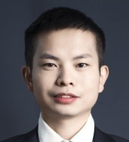戴康 照片